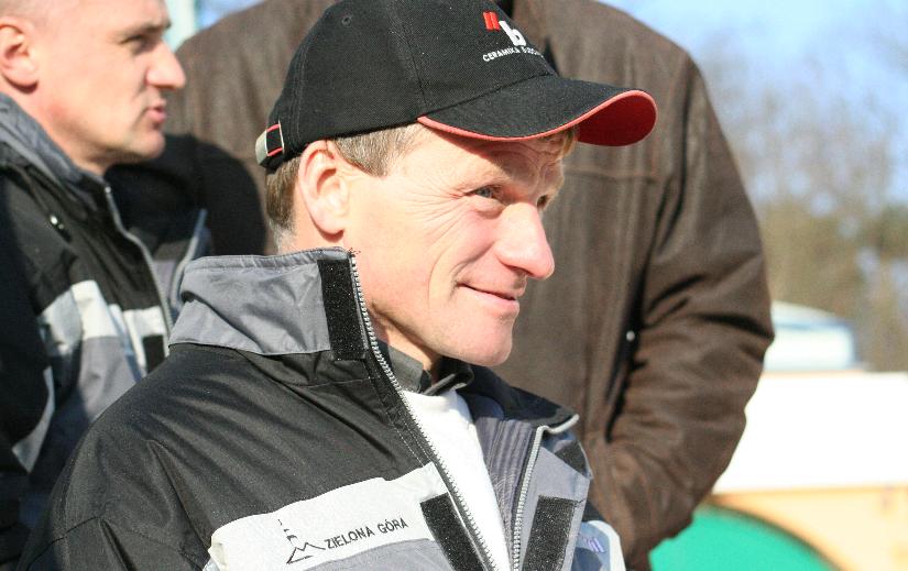 Dzwonimy do jubilata legendy. A Pan Andrzej Huszcza na urodziny śmiga